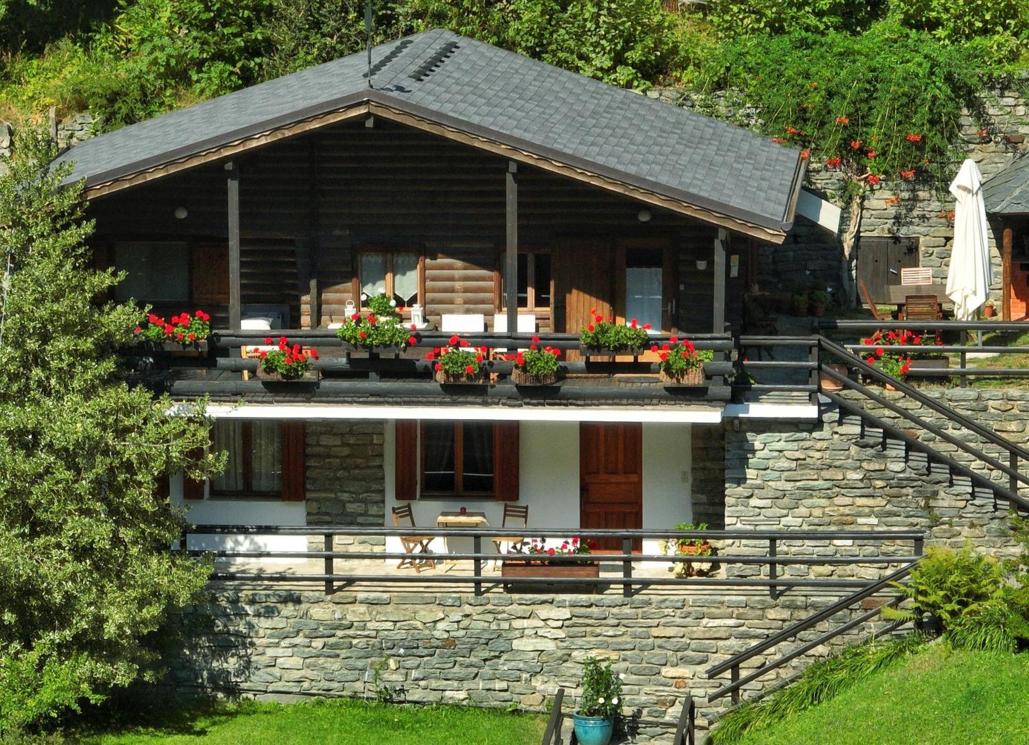 Lo Chalet Acomodação com café da manhã Pontboset Exterior foto
